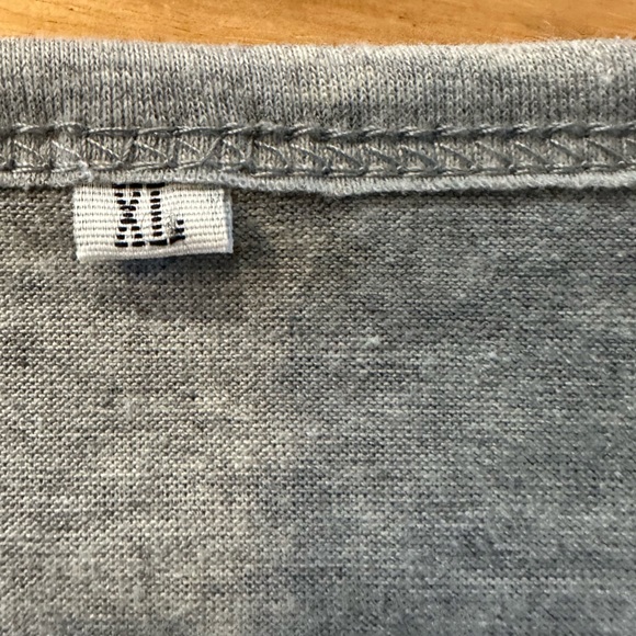 Women’s Suri Lace Sleeve Top- Gray | Size XL - Picture 6 of 7